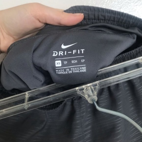 Nike tempo gray patterned running shorts - Picture 6 of 7